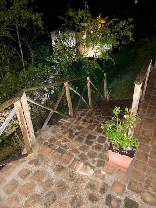 Casa Vacanze Fonte Del Menotre Foligno Kültér fotó