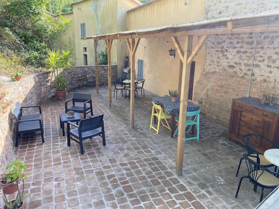 Casa Vacanze Fonte Del Menotre Foligno Kültér fotó